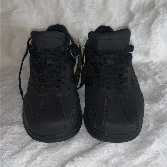Men's Black Athletic Shoes - Picture 3 of 11